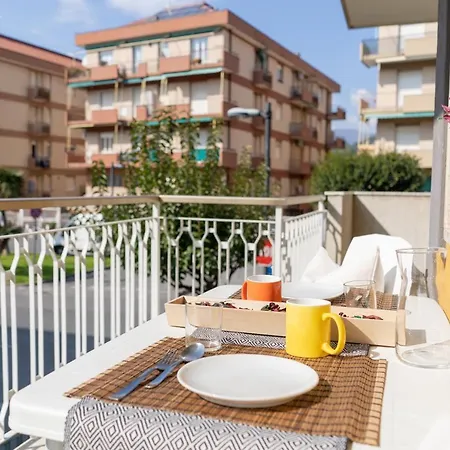 Downtown Convenience -free Parking * Pietra Ligure
