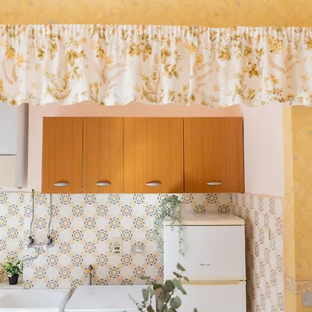 Appartement Downtown Convenience -free Parking Pietra Ligure